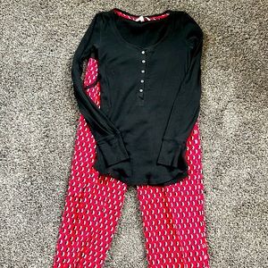 Victoria’s Secret Pajama Set
